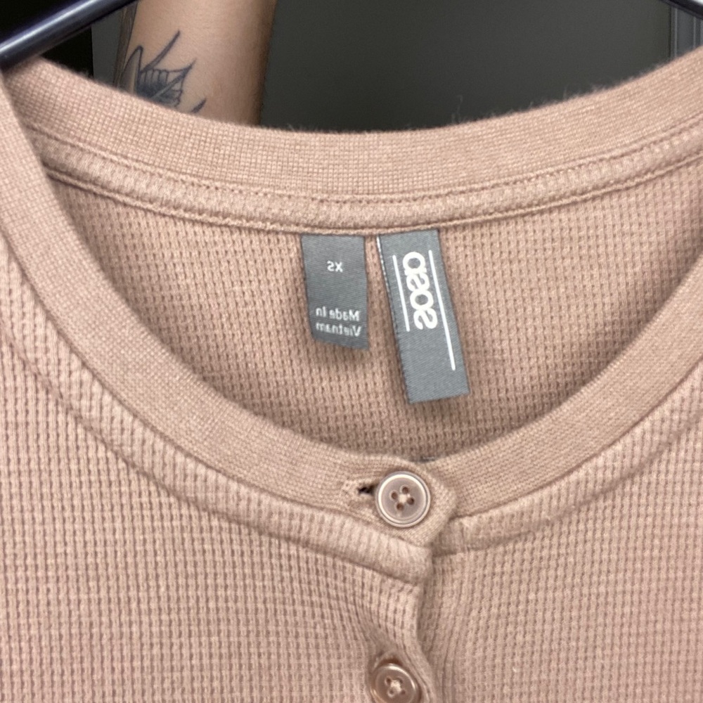 Shirt - Picture 3 of 3
